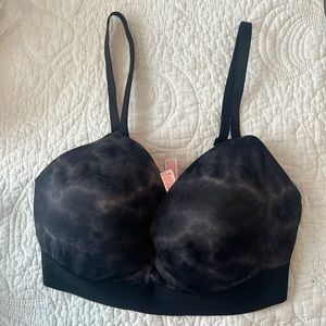 NWT PINK Victoria’s Secret padded bra 34DD tie dye black color with pink lining